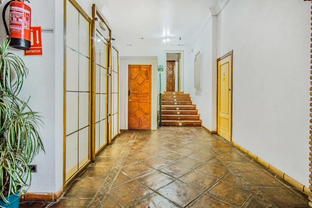 Duquesa Harbour Club Aparthotel Manilva 2*,